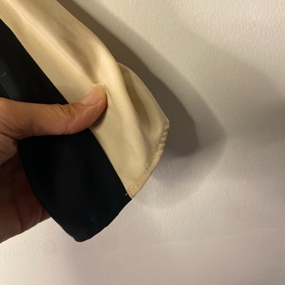 Parker Women's Black and Cream Silk V Neck Mini Dress Size Medium Classic Dressy - Picture 15 of 16